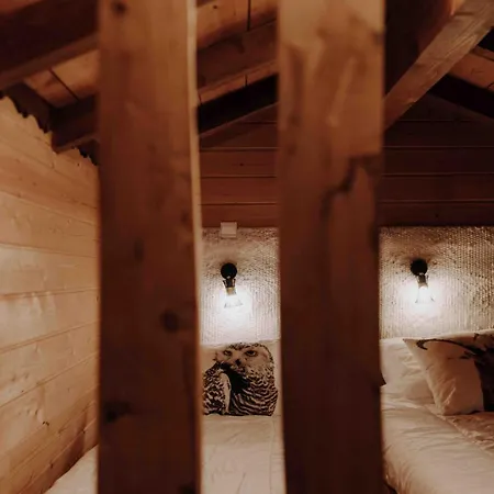 Savoya Lodges, 4 Prives, De 2 A 40 Personnes