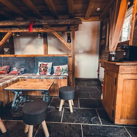 Savoya Chalet *