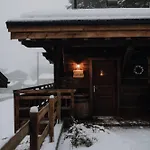 Savoya Lodges, 4 Prives, De 2 A 40 Personnes * Châtel